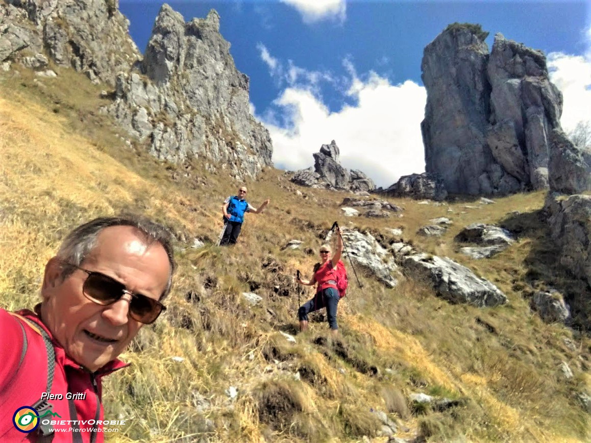 50 Torrioni, roccioni, guglie, ....jpg